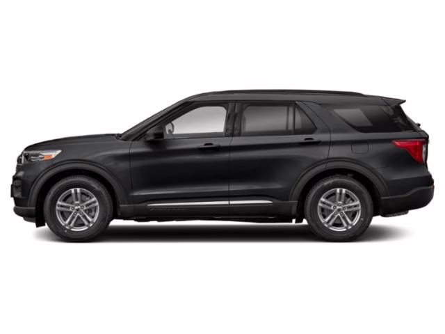2022 Black Ford Explorer XLT 4X4 SUV