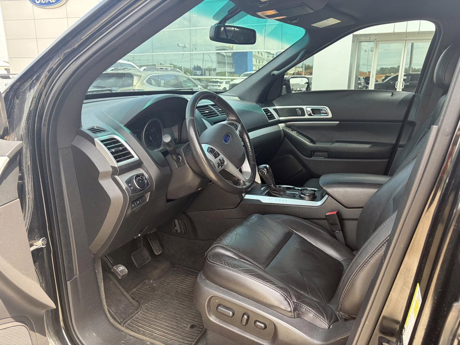 2014 Tuxedo Black Metallic Ford Explorer XLT 4X4 SUV
