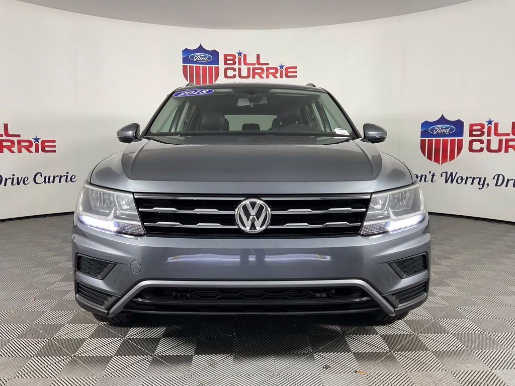 2018 Platinum Gray Metallic Volkswagen Tiguan 2.0T SE FWD SUV