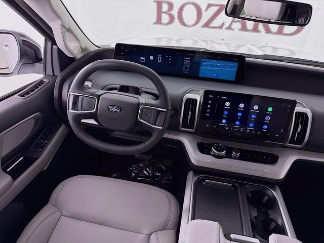 2026 Oxford White Ford Expedition Max Active 4X4 SUV