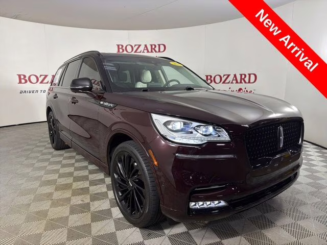 2024 Diamond Red Metallic Tinted Clearcoat Lincoln Aviator Black Label AWD SUV