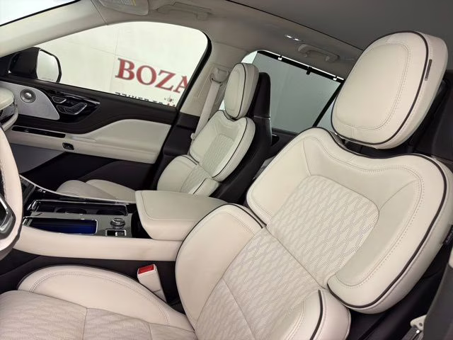 2024 Diamond Red Metallic Tinted Clearcoat Lincoln Aviator Black Label AWD SUV