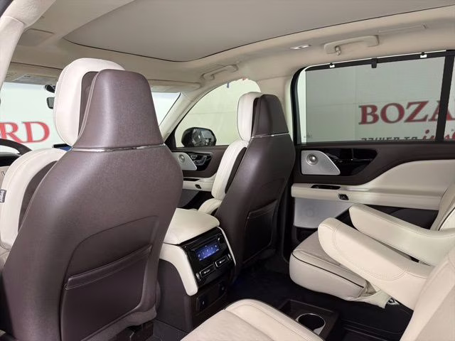 2024 Diamond Red Metallic Tinted Clearcoat Lincoln Aviator Black Label AWD SUV