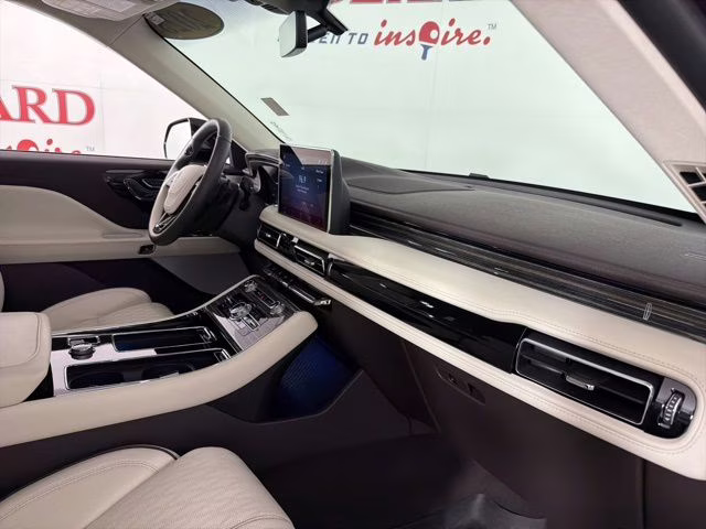 2024 Diamond Red Metallic Tinted Clearcoat Lincoln Aviator Black Label AWD SUV