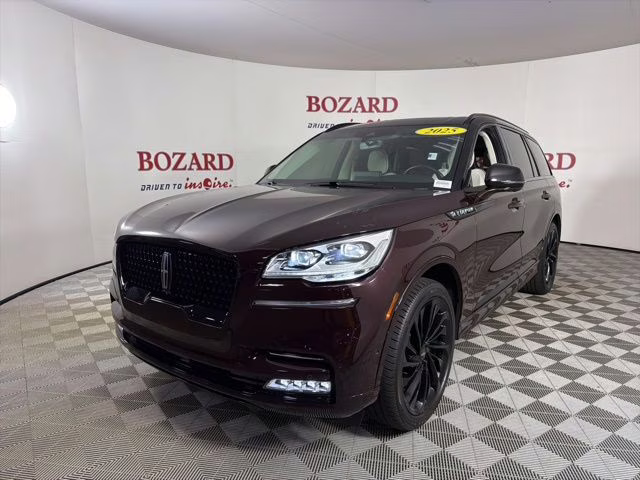 2024 Diamond Red Metallic Tinted Clearcoat Lincoln Aviator Black Label AWD SUV