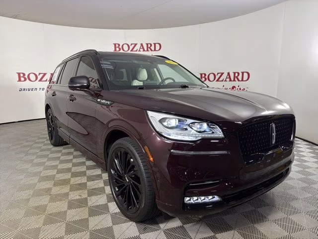 2024 Lincoln Aviator Black Label AWD's photo