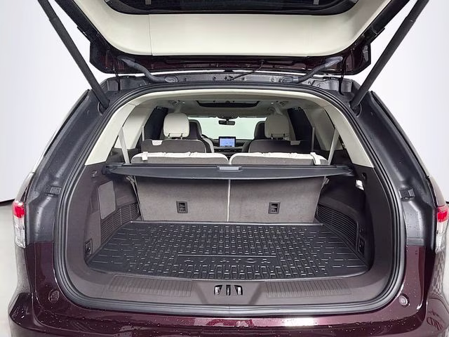 2024 Red Metallic Lincoln Aviator Black Label AWD SUV