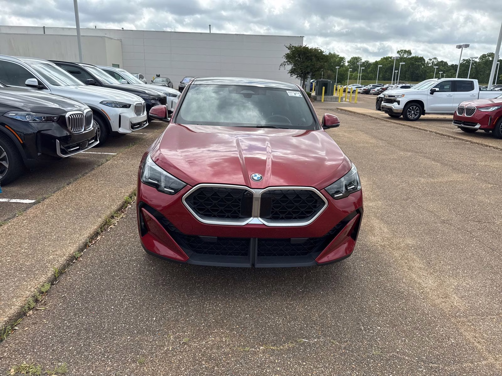 2024 Vegas Red Metallic BMW X2 xDrive28i AWD SUV