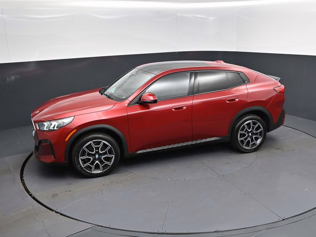 2024 Vegas Red Metallic BMW X2 xDrive28i AWD SUV