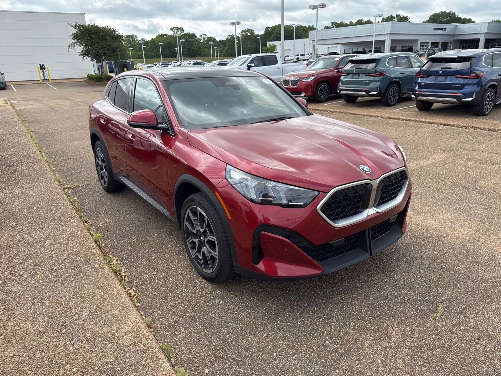 2024 Vegas Red Metallic BMW X2 xDrive28i AWD SUV