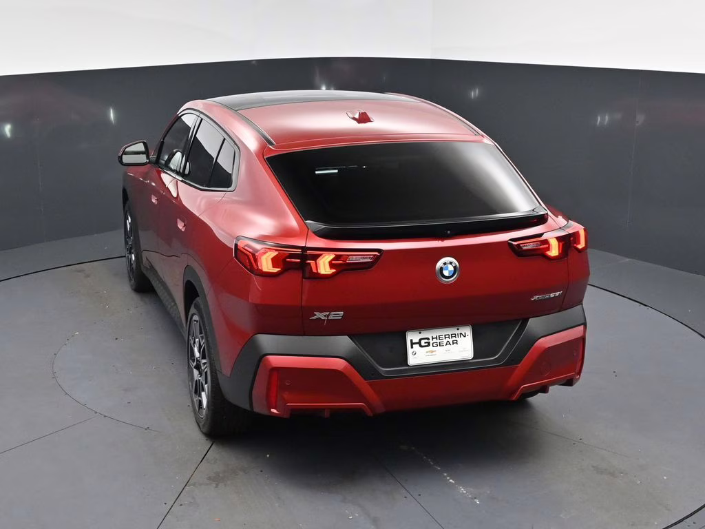 2024 Vegas Red Metallic BMW X2 xDrive28i AWD SUV