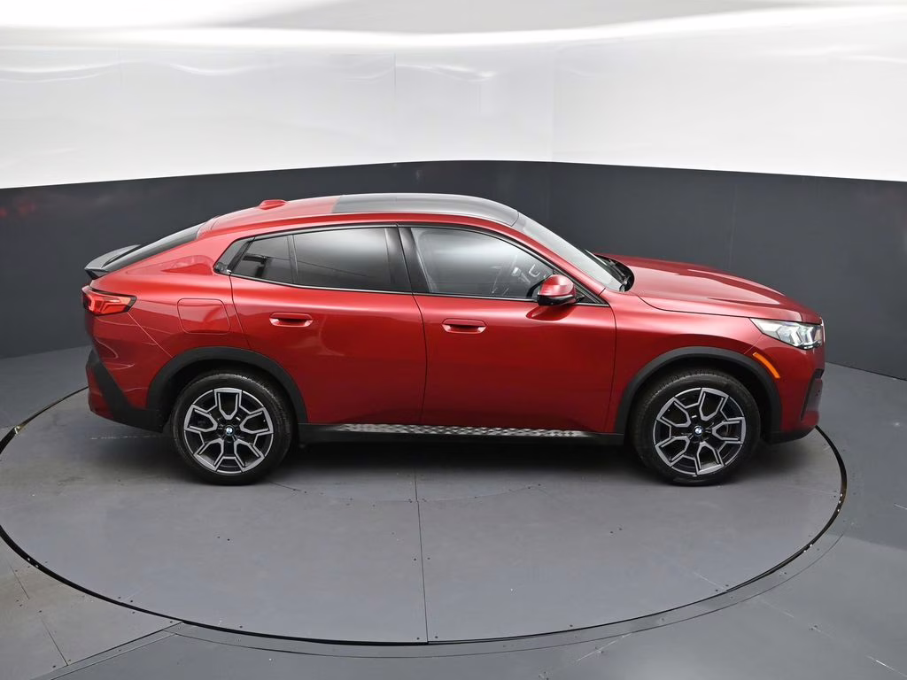 2024 Vegas Red Metallic BMW X2 xDrive28i AWD SUV