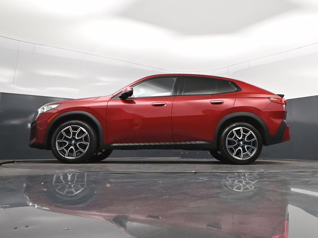 2024 Vegas Red Metallic BMW X2 xDrive28i AWD SUV