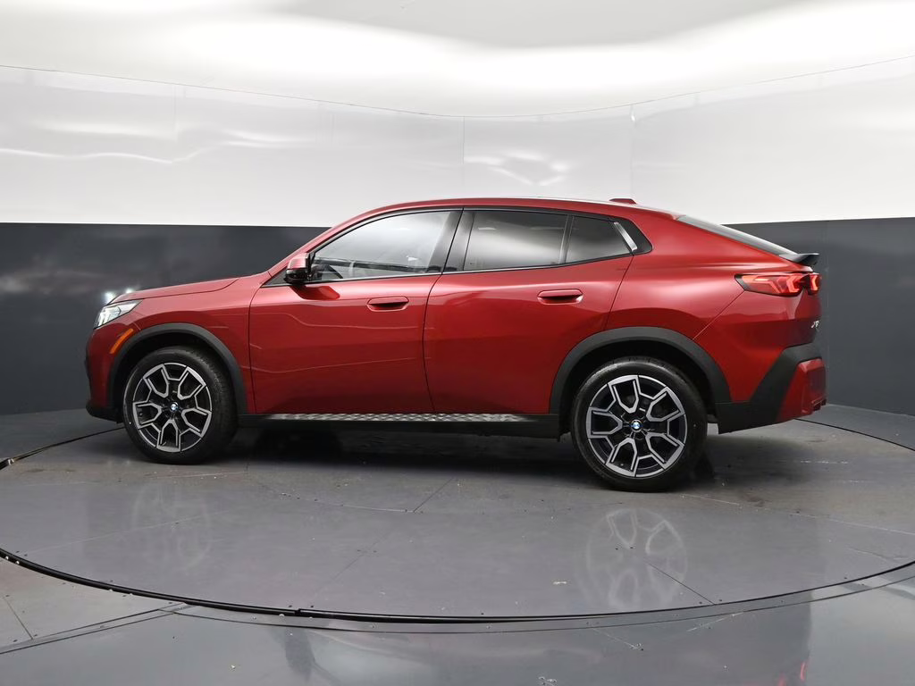 2024 Vegas Red Metallic BMW X2 xDrive28i AWD SUV
