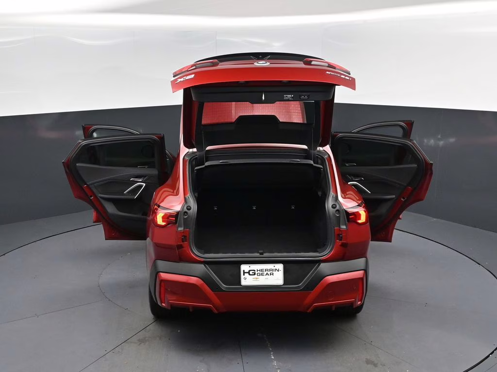 2024 Vegas Red Metallic BMW X2 xDrive28i AWD SUV