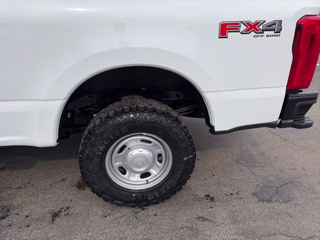 2026 Ford Super Duty F-250 SRW 4X4 Truck