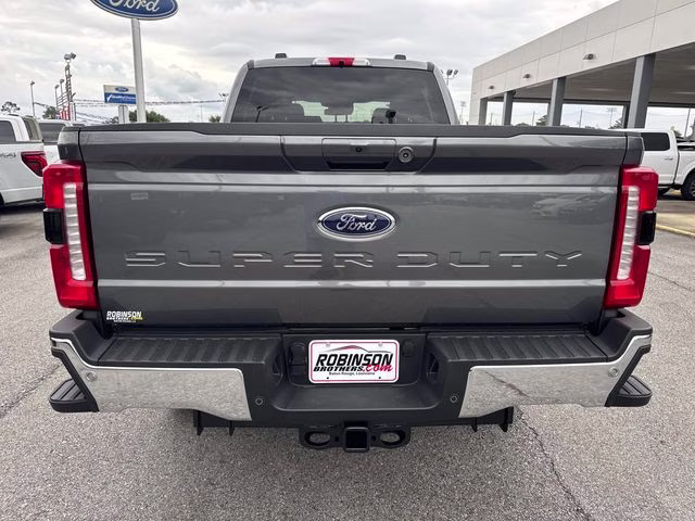 2026 Carbonized Gray Metallic Ford Super Duty F-250 SRW Lariat 4X4 Truck