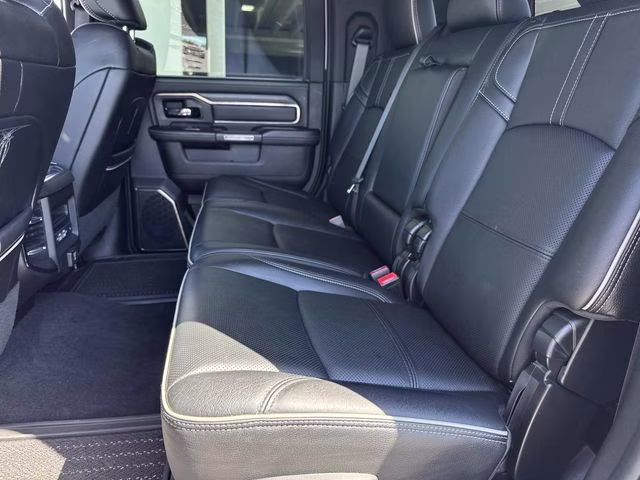 2022 Billet Silver Metallic Ram 2500 Limited 4X4 Truck