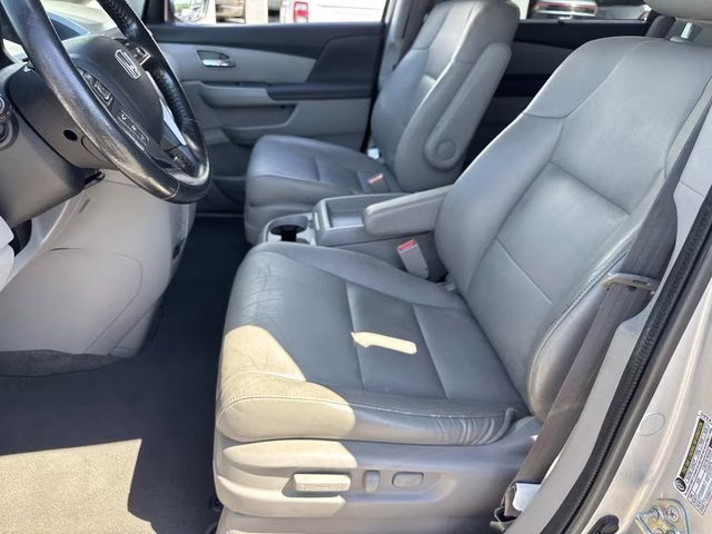 2015 Silver Honda Odyssey EX-L FWD Van