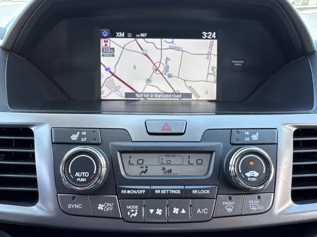 2015 Silver Honda Odyssey EX-L FWD Van