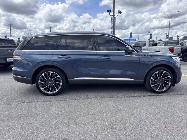 2020 Diamond Lincoln Aviator Reserve AWD SUV