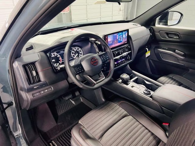 2026 Baltic Teal/Super Black Nissan Pathfinder Rock Creek 4X4 SUV