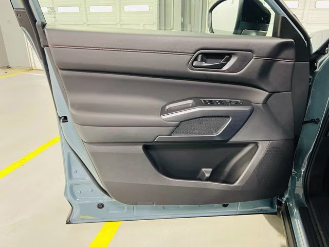 2026 Baltic Teal/Super Black Nissan Pathfinder Rock Creek 4X4 SUV
