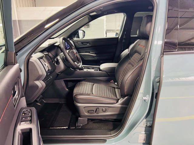 2026 Baltic Teal/Super Black Nissan Pathfinder Rock Creek 4X4 SUV