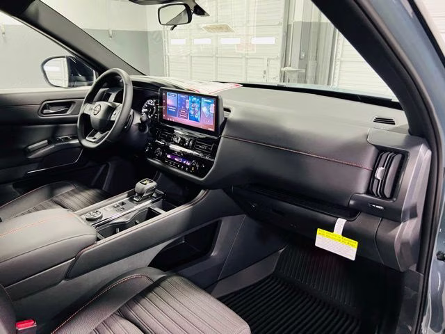 2026 Baltic Teal/Super Black Nissan Pathfinder Rock Creek 4X4 SUV