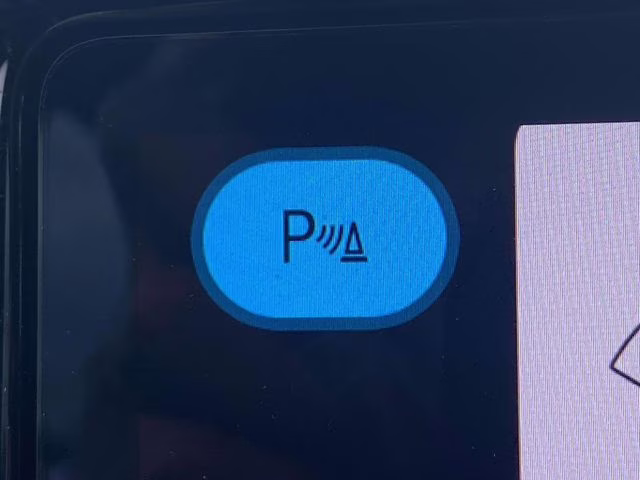 2024 Silver Mist Metallic Volkswagen Atlas Cross Sport 2.0T SE w/Technology AWD SUV