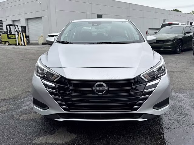 2023 Brilliant Silver Metallic Nissan Versa SV FWD Sedan