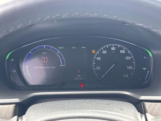 2019 Platinum White Pearl Honda Accord Hybrid EX-L FWD Sedan