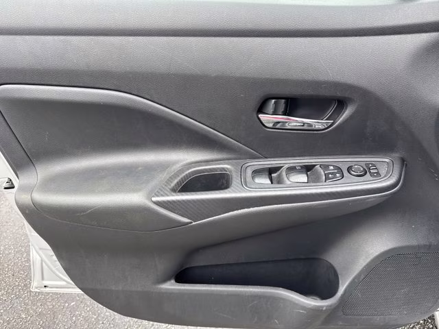 2023 Brilliant Silver Metallic Nissan Versa SV FWD Sedan