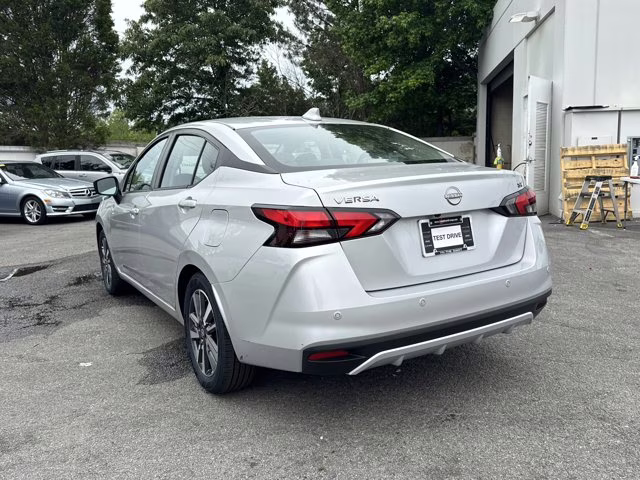 2023 Brilliant Silver Metallic Nissan Versa SV FWD Sedan
