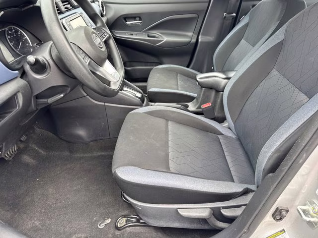 2023 Brilliant Silver Metallic Nissan Versa SV FWD Sedan