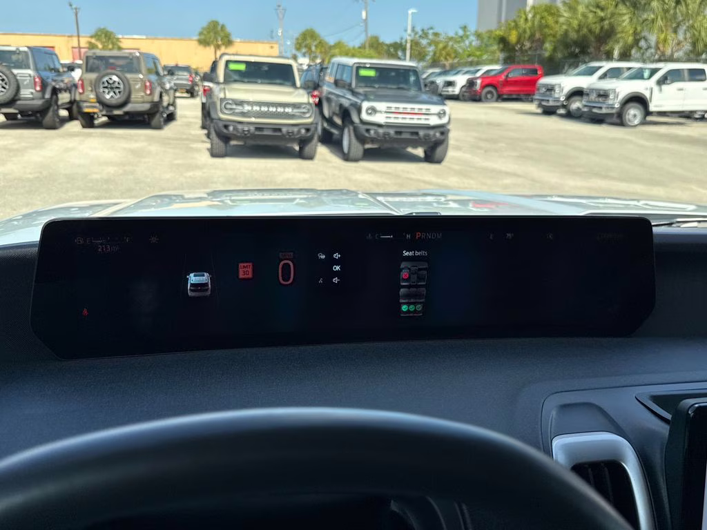 2025 Space Silver Metallic Ford Expedition Max Active RWD SUV