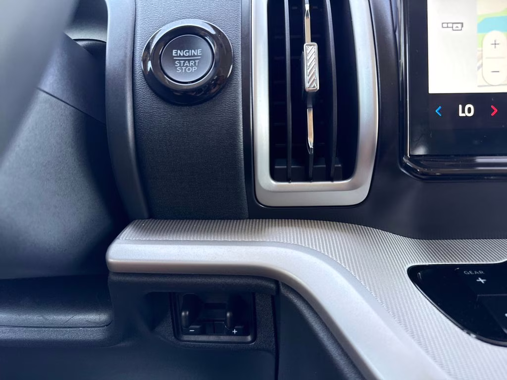 2025 Agate Black Metallic Ford Expedition Max Active RWD SUV