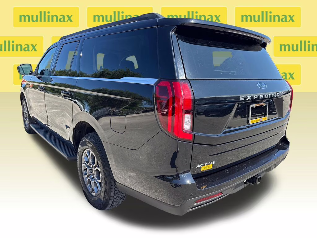2025 Agate Black Metallic Ford Expedition Max Active RWD SUV
