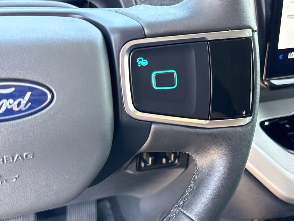 2025 Black Metallic Ford Expedition Max Active RWD SUV