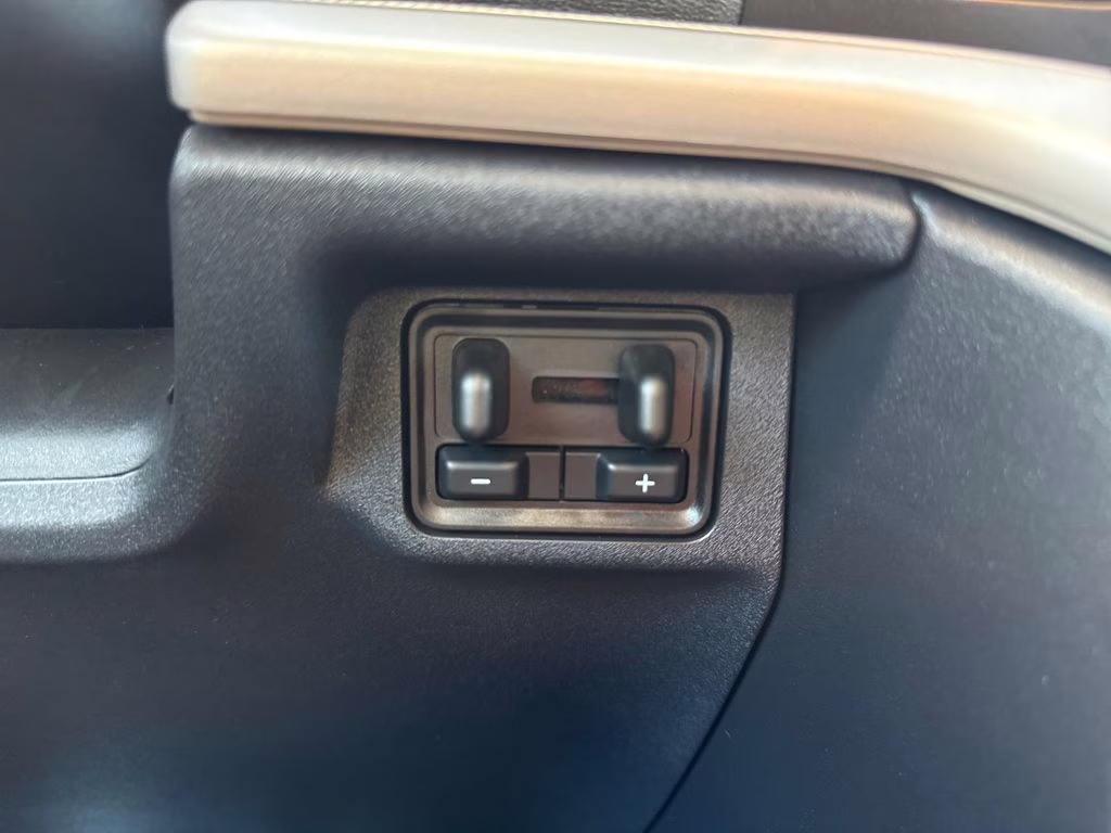 2025 Agate Black Metallic Ford Expedition Max Active RWD SUV