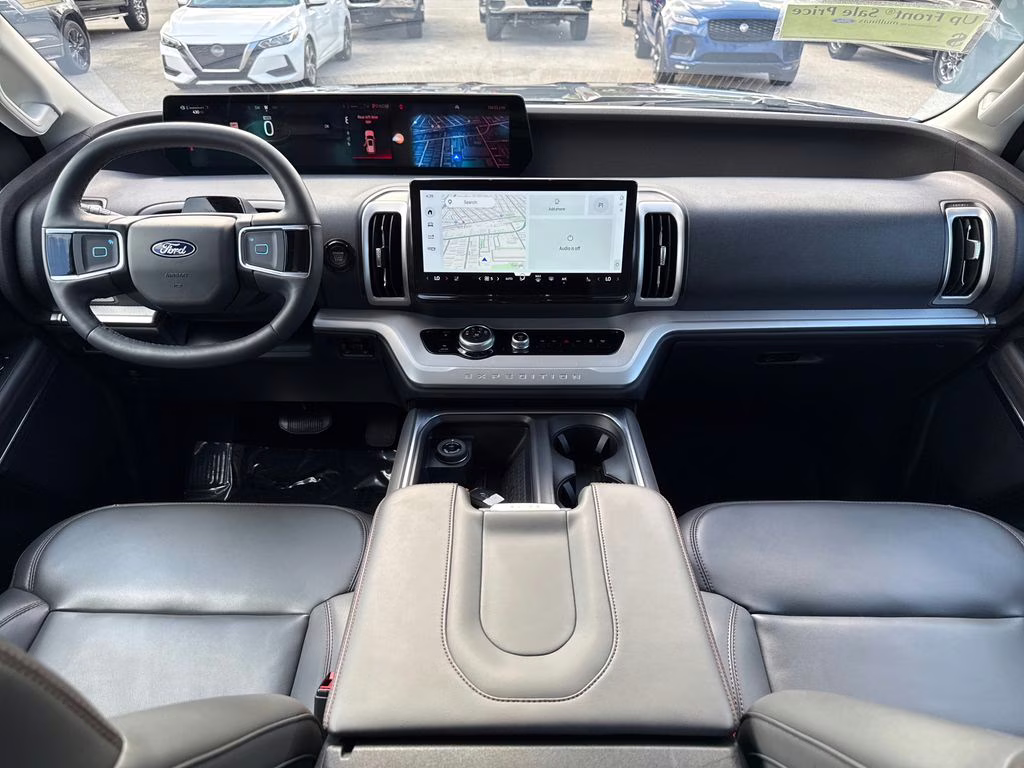 2025 Agate Black Metallic Ford Expedition Max Active RWD SUV