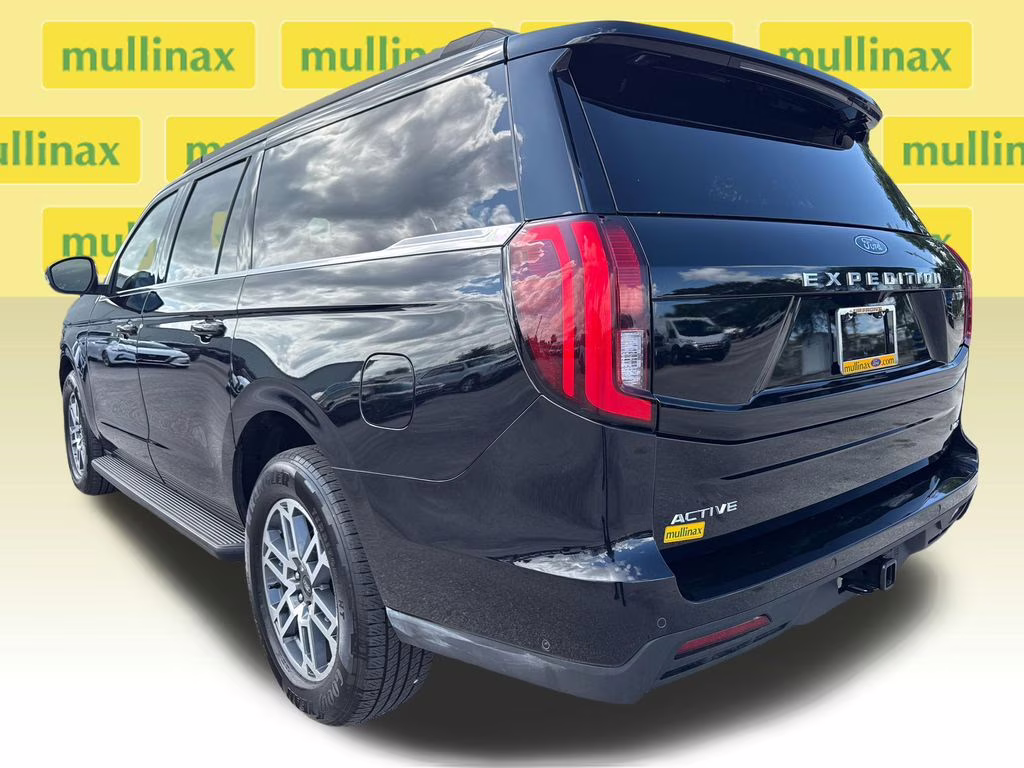 2025 Agate Black Metallic Ford Expedition Max Active RWD SUV