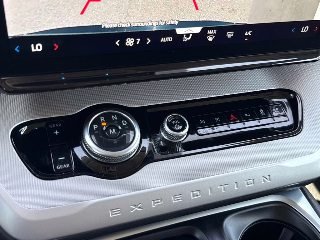 2025 Agate Black Metallic Ford Expedition Max Active RWD SUV