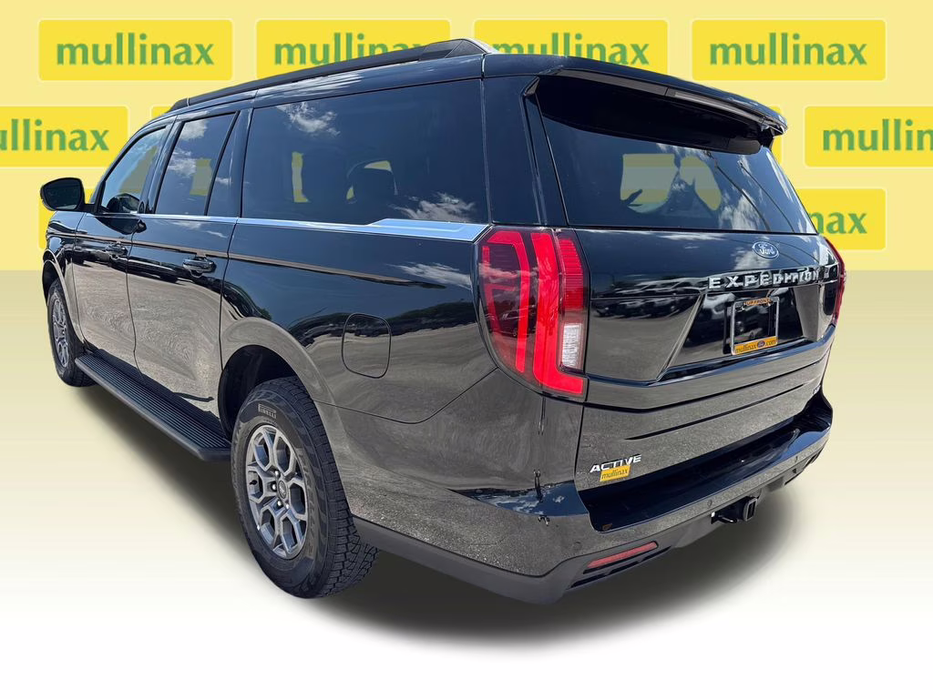 2025 Agate Black Metallic Ford Expedition Max Active RWD SUV