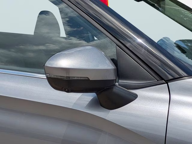 2024 Mercury Gray Metallic Mitsubishi Outlander SE FWD SUV