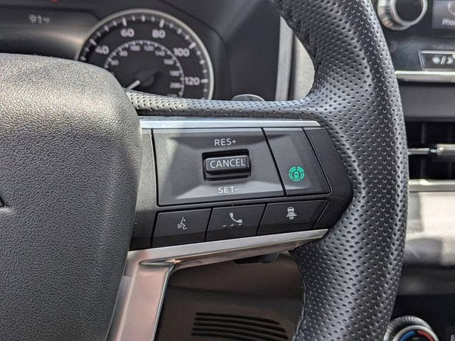2024 Mercury Gray Metallic Mitsubishi Outlander SE FWD SUV