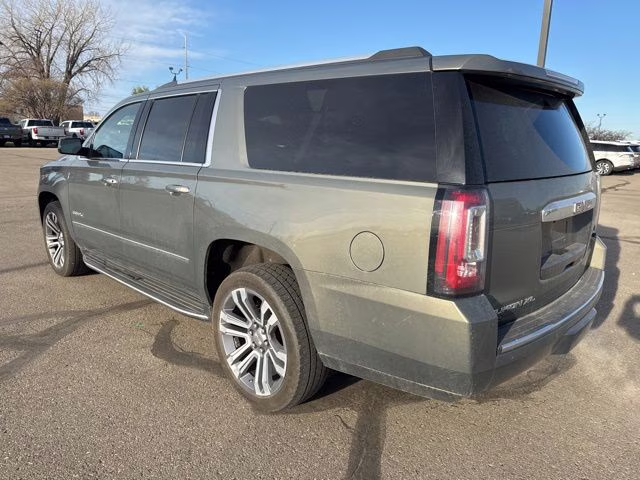 2017 Mineral Metallic GMC Yukon XL Denali 4X4 SUV