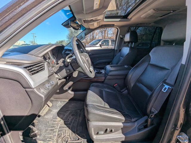 2017 Iridium Metallic GMC Yukon SLT 4X4 SUV