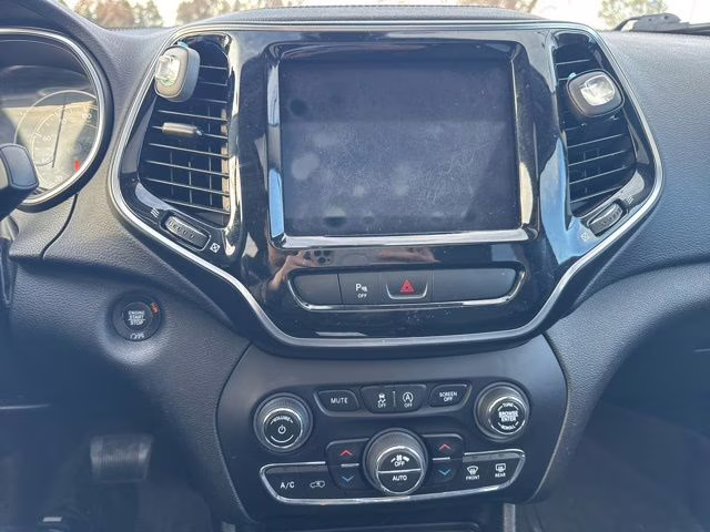 2019 Granite Crystal Metallic Clearcoat Jeep Cherokee Limited 4X4 SUV