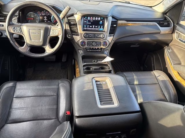 2017 Mineral Metallic GMC Yukon XL Denali 4X4 SUV